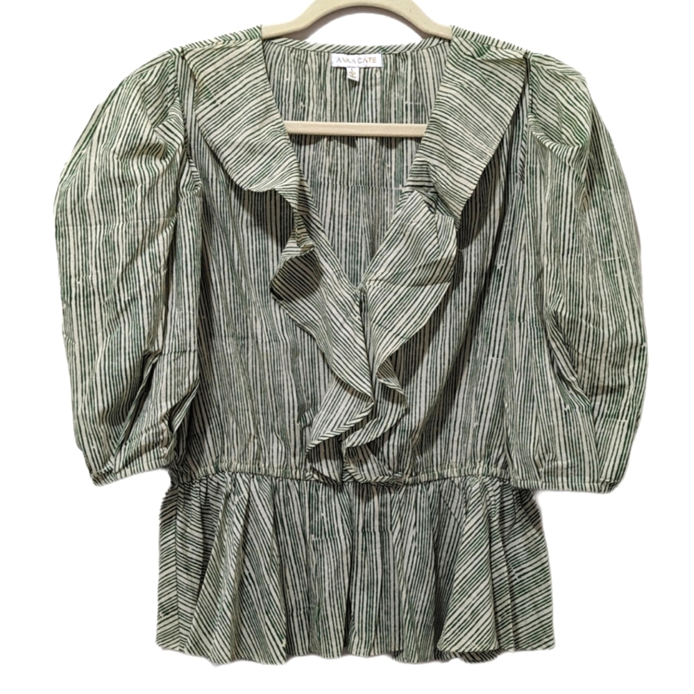 Anna Cate Gabrielle Blouse in Green Stripe Sz L